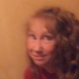 Meet your Posher, Dena